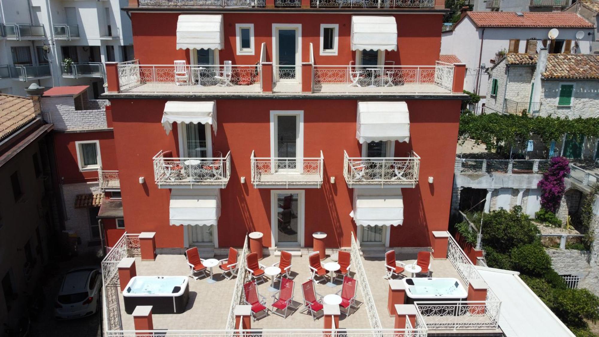 Hotel Villa Sirena Numana Exterior photo
